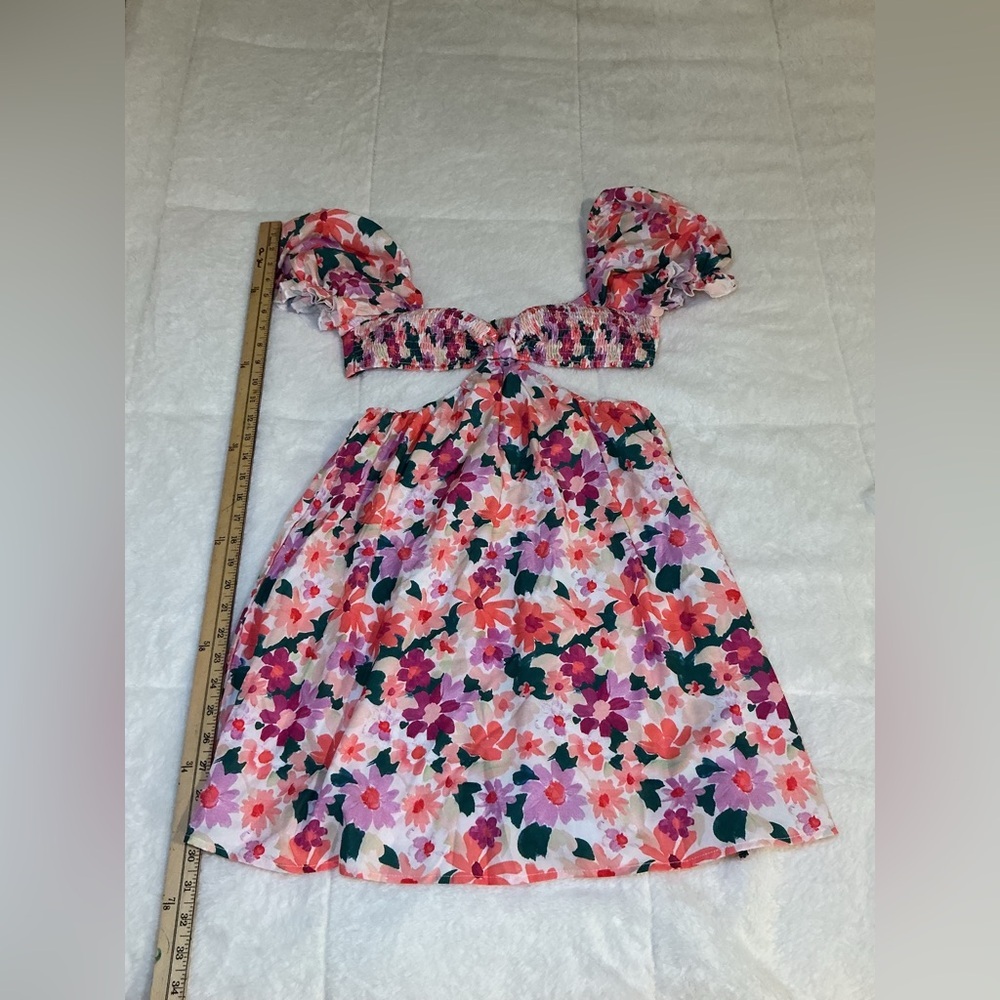 Floral Puff Sleeve Dress - Picture 3 of 5